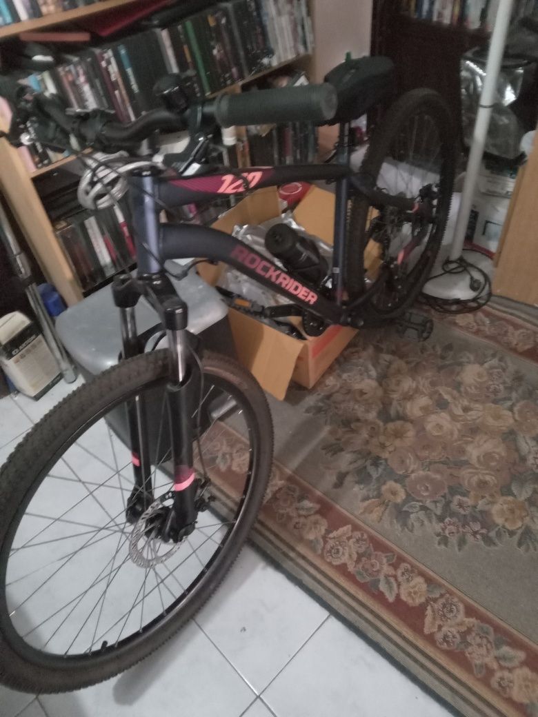 Bicicleta rockrider nova