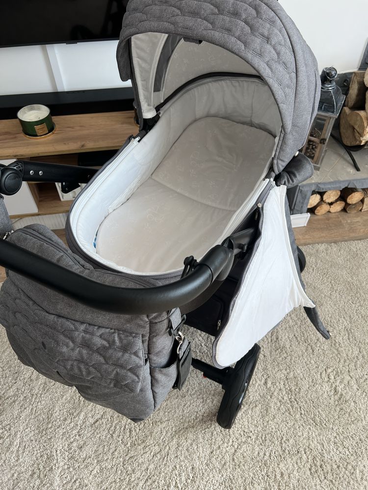 Wozek dzieciecy 4w1 z baza isofix komplet
