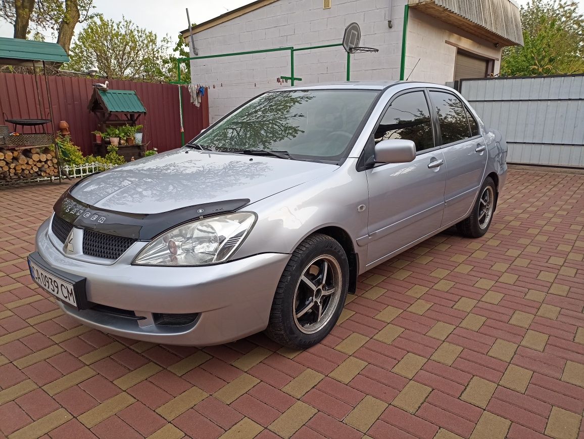 Продам Mitsubishi Lancer