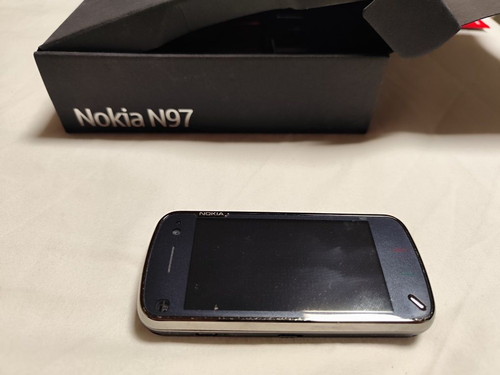 Nokia N 97 повністю весь комплект