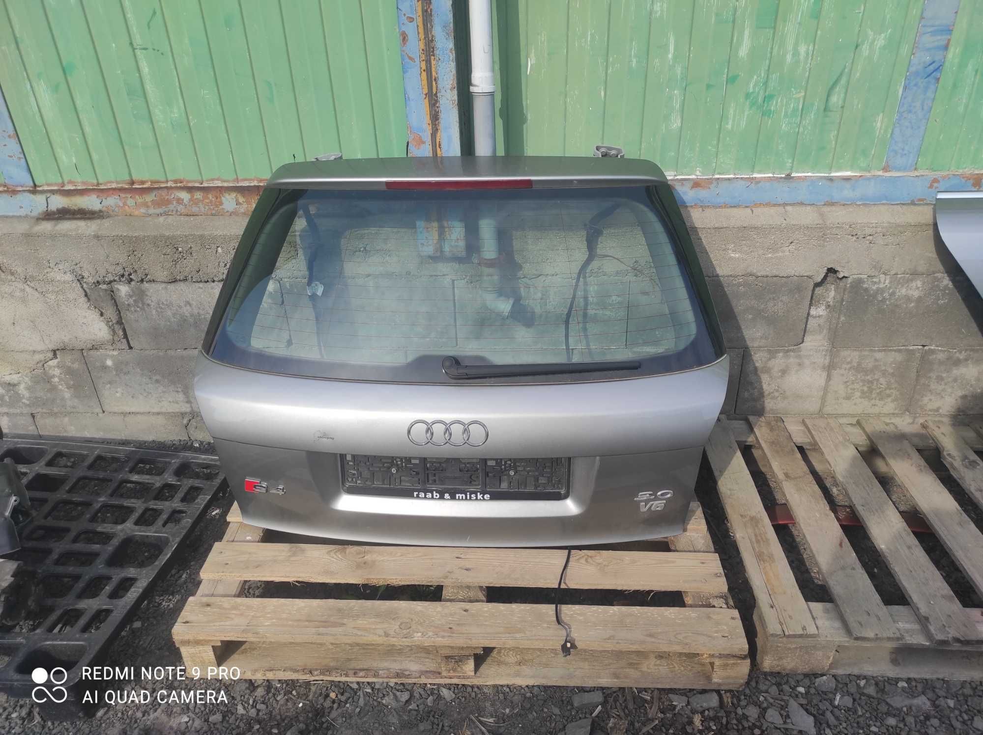 Audi a4 b6 LY7Q klapa bagażnika w kolor kompletna