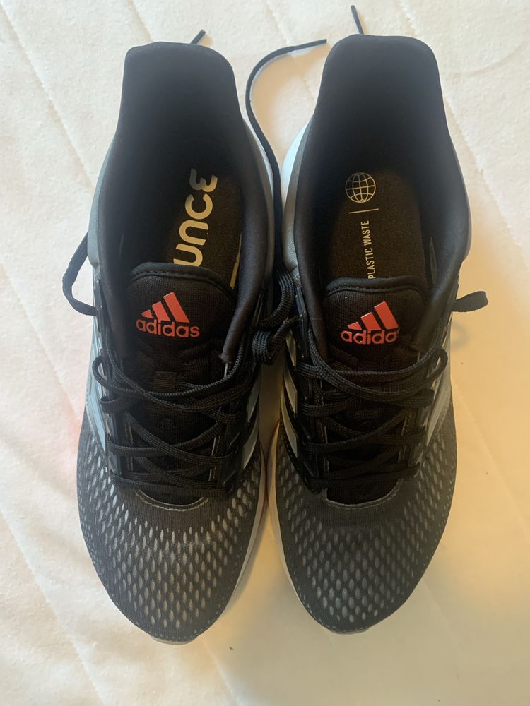 Sapatilhas Adidas Bounce EQ21 Run