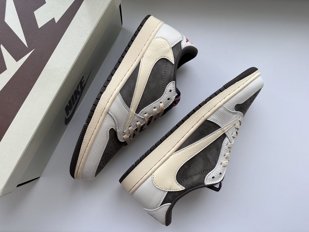 Кросівки Jordan 1 Retro low Travis Scott Reverse Mocha DM7866-162