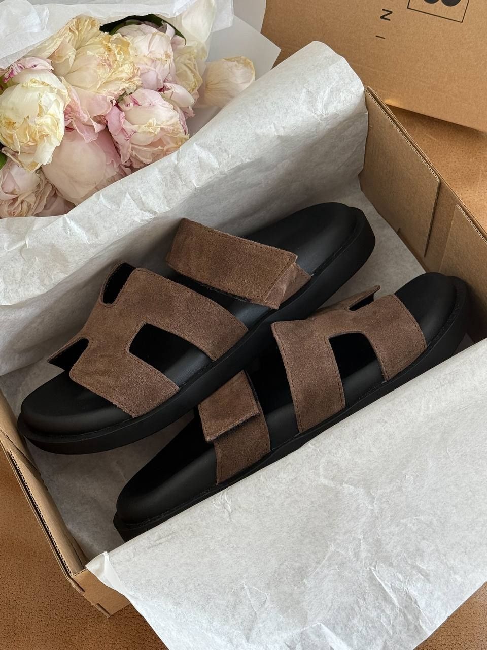 р36-41 Шльопанці у стилі Hermes Chypre Sandals Brown