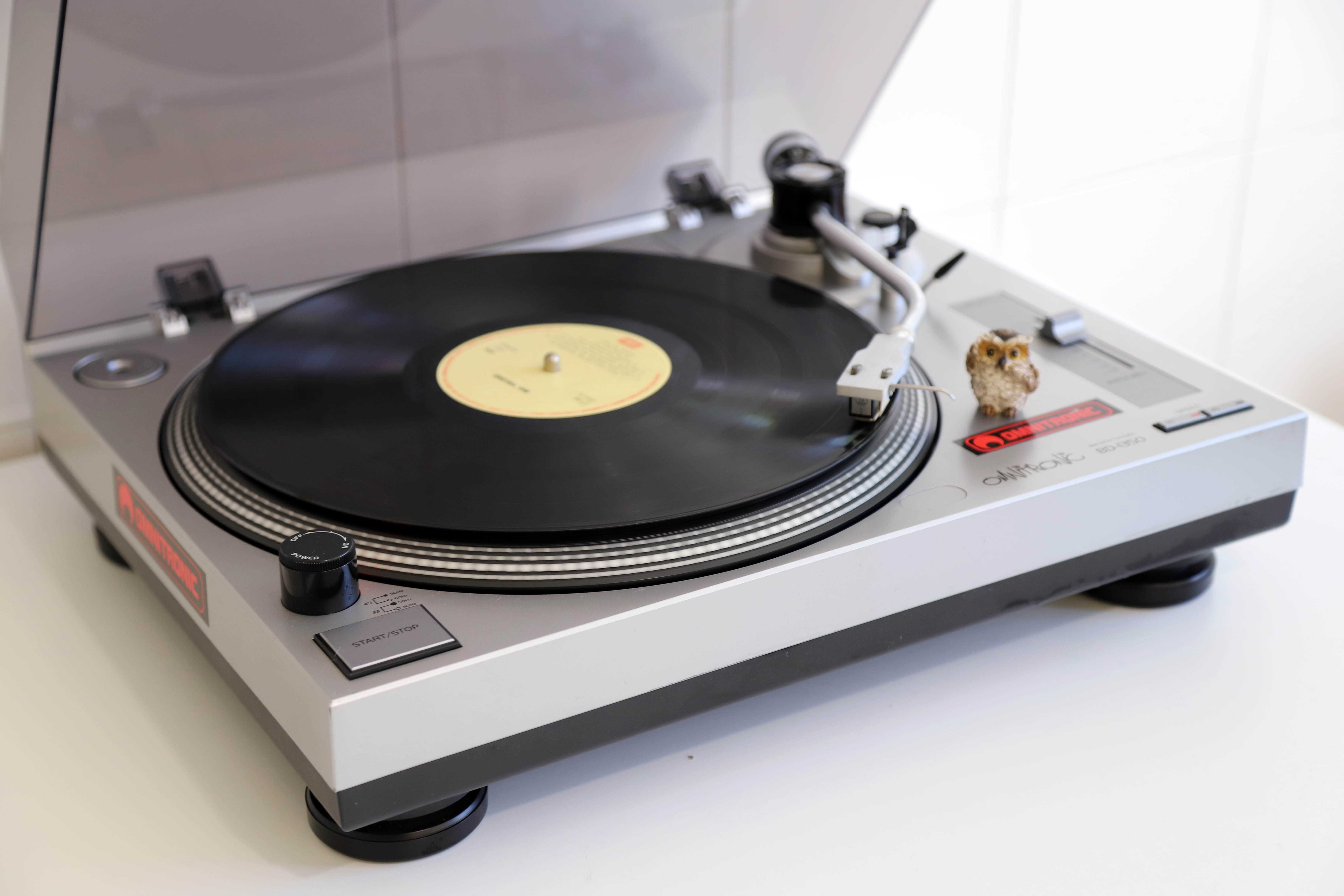 Omnitronic BD-1350 Gira discos