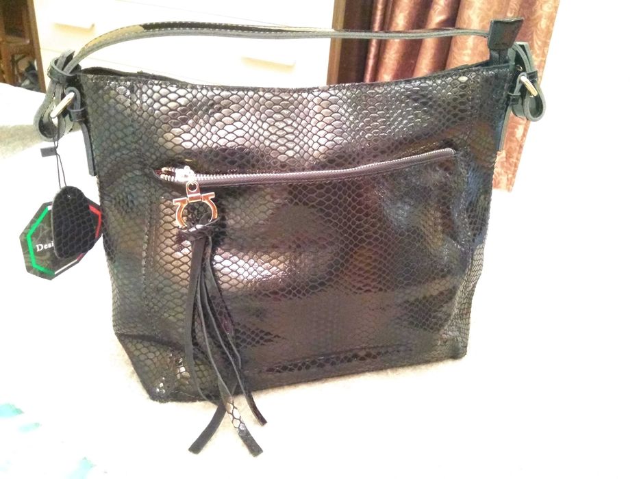 Сумка лазерная кожа черная