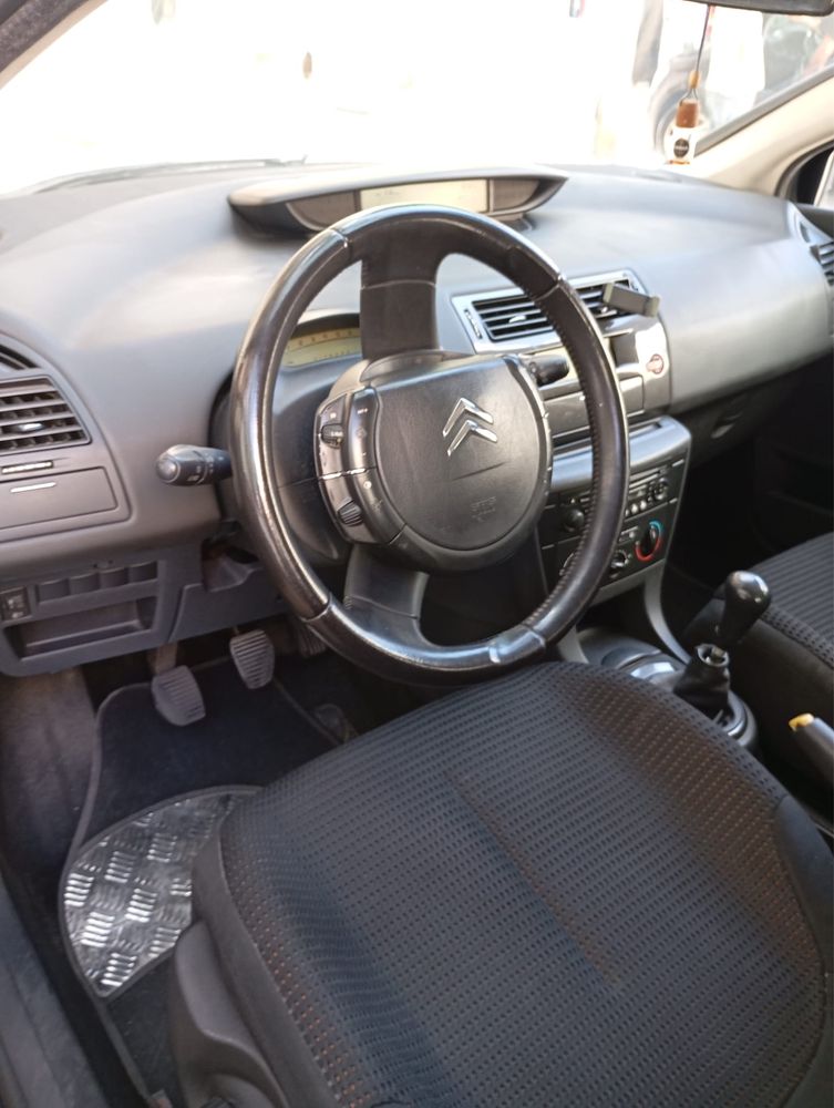 Citroen C4 usado em boas condições