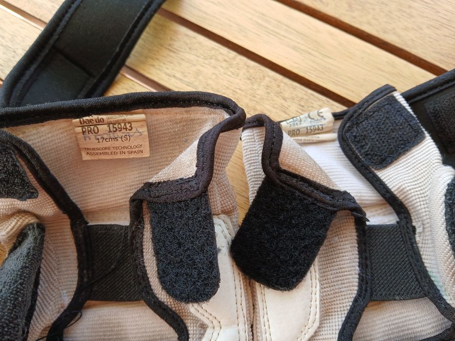 Luvas protetoras de mãos Dae do - artes marciais- Tamanho S