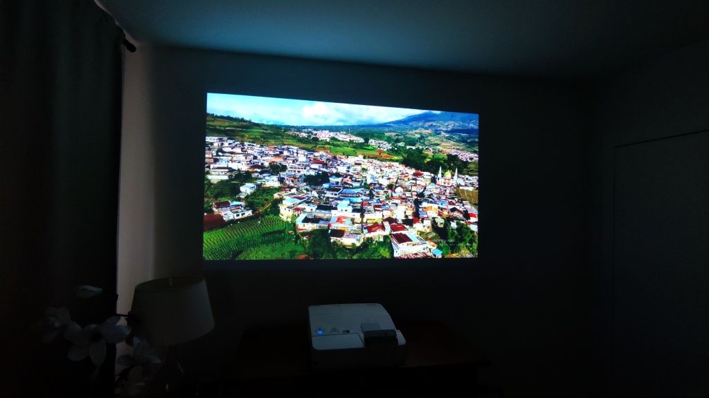Projektor Nec UM280W