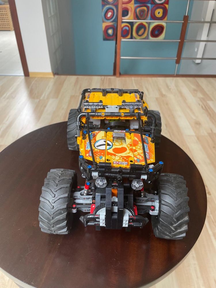 LEGO Technic 42099 Zdalnie sterowany pojazd terenowy