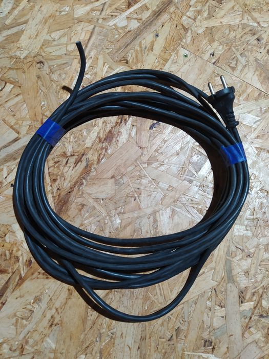 Kabel zasilający H05VV-F 2x1,0 mm2 9m