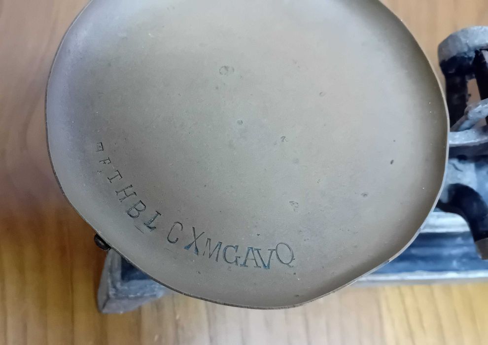 Vendo balança antiga completa