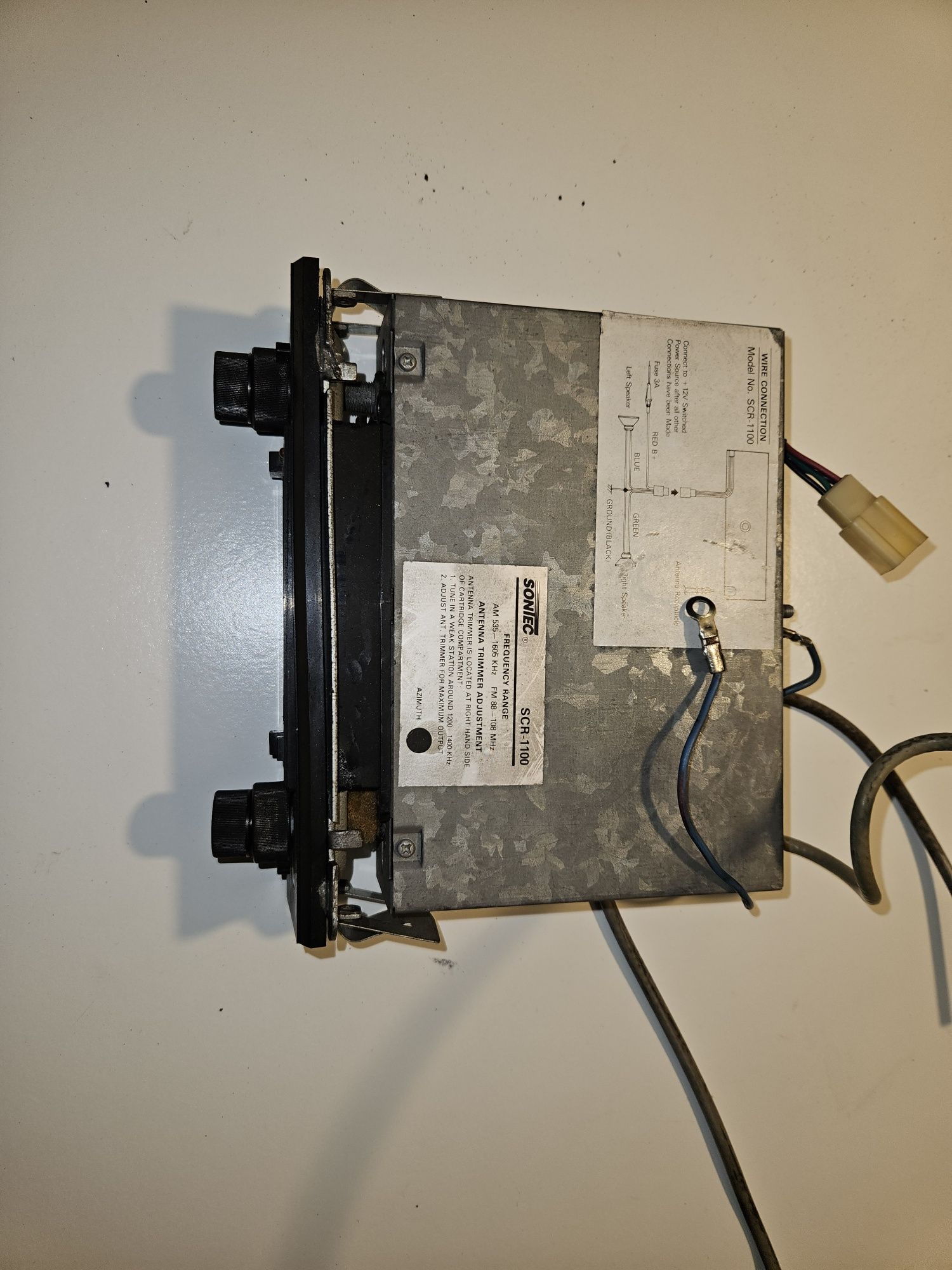 Auto radio Sontec