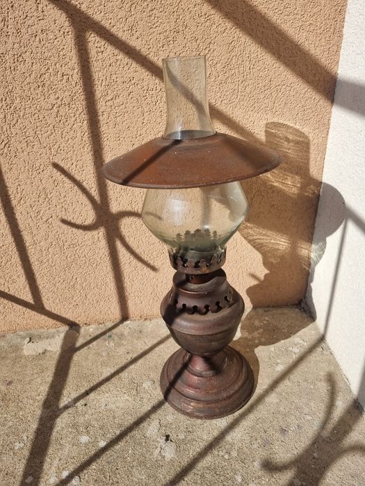 Lampa naftowa stojąca duża