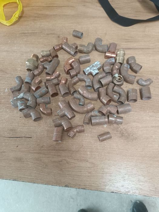 Мід пайка зєднаня сантехніка