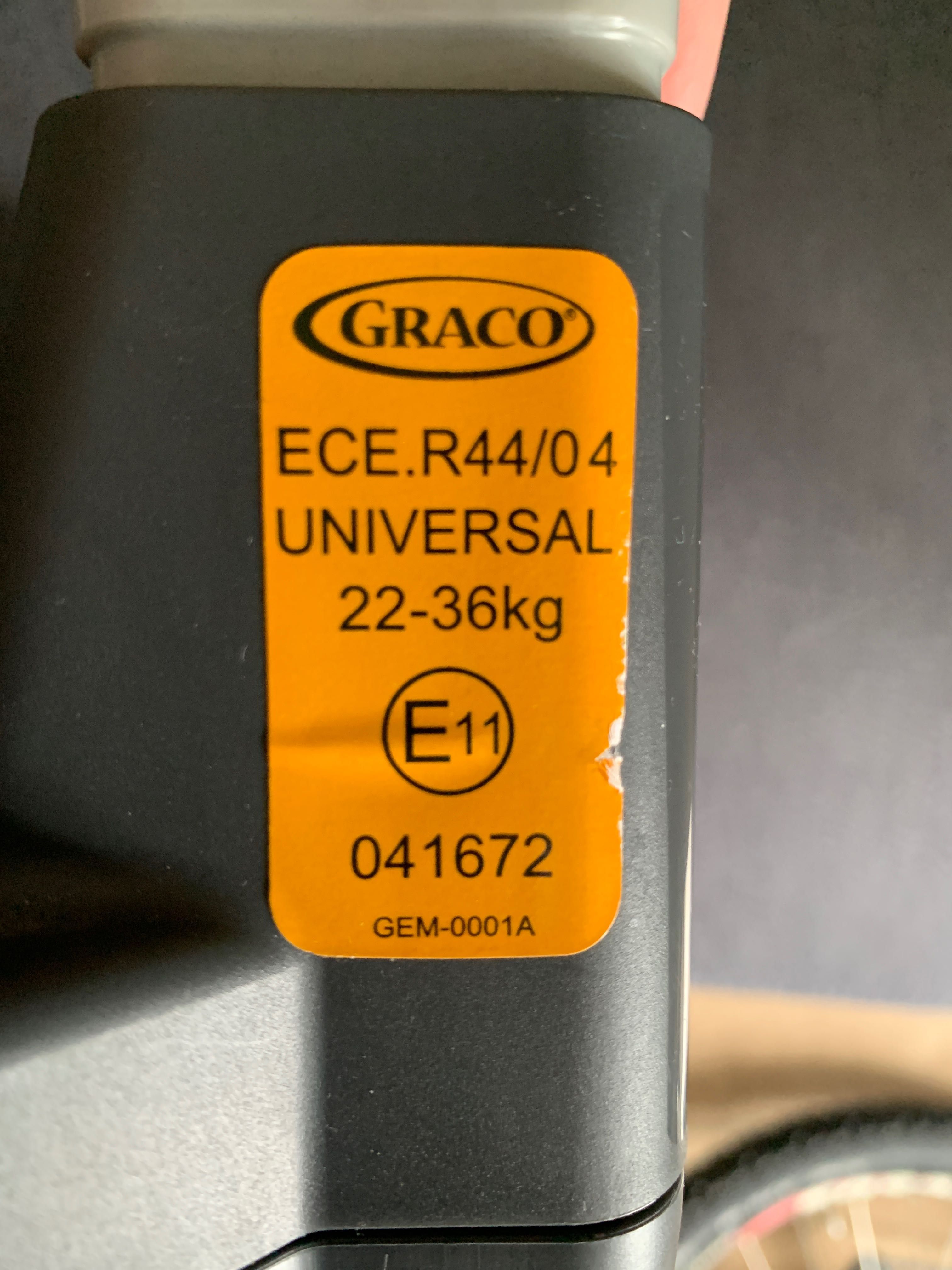 Бустер Graco 12-36 кг практично новий