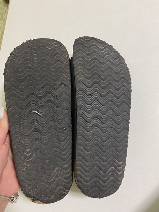 Шльопанці Avenue 37 розмір 24 см