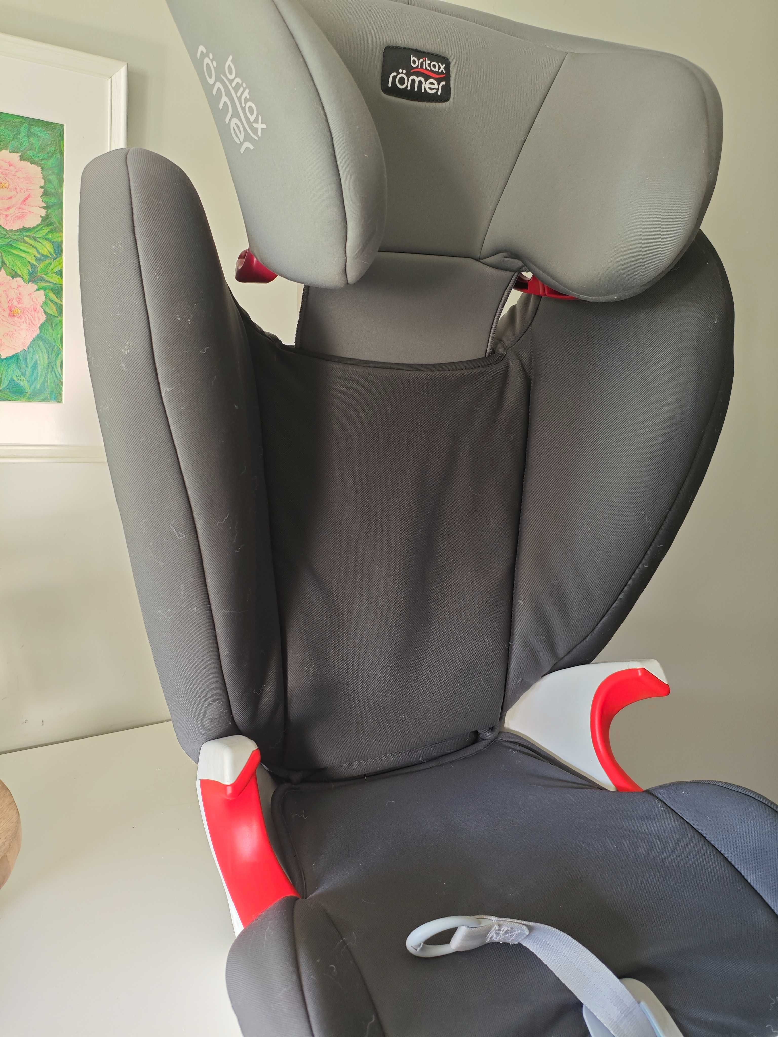 Cadeira de criança para carro Romer Britax Isofix perfeito estado