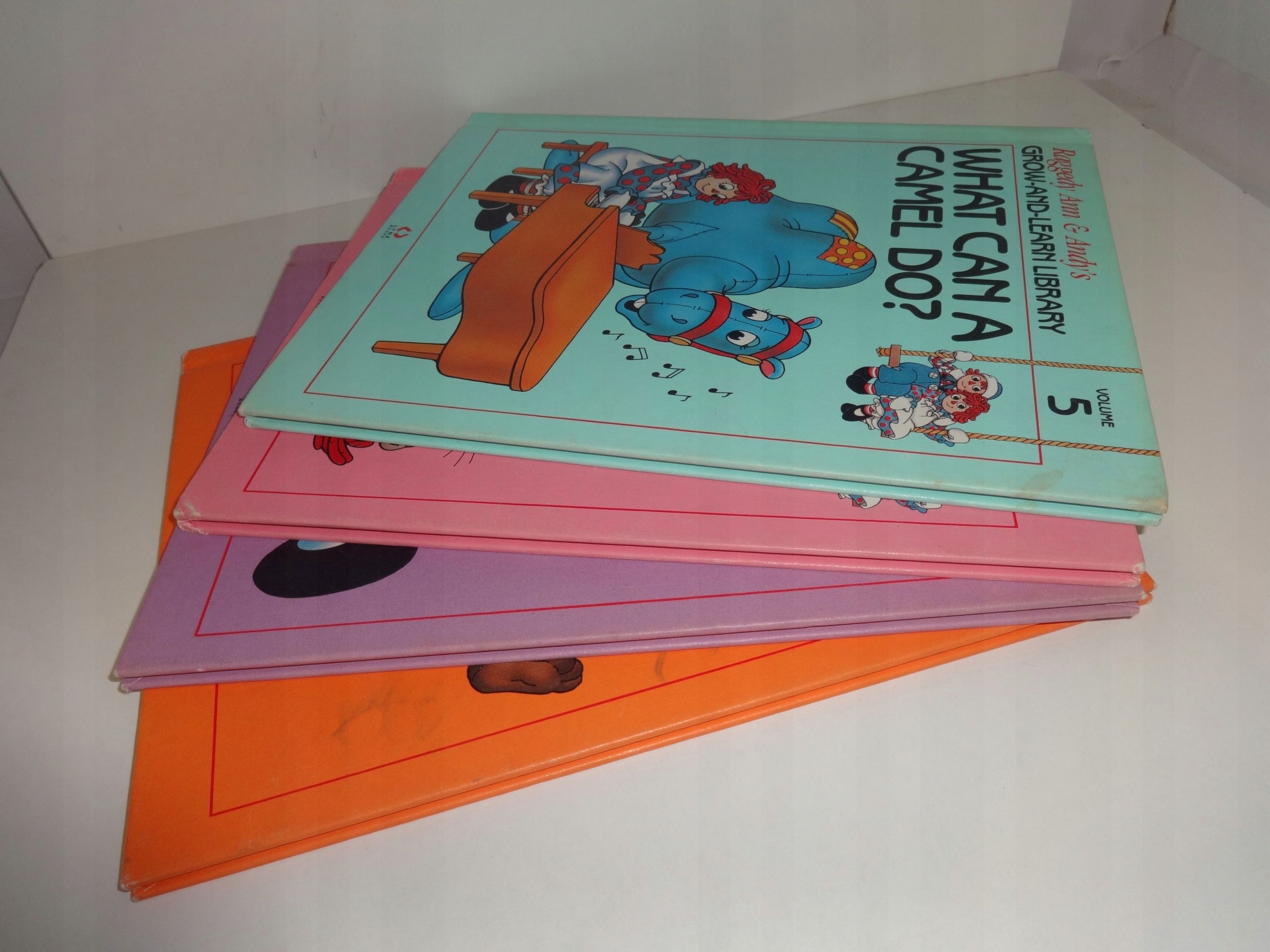 Grow And Learn Library Volume 2-5 Raggedt Ann *