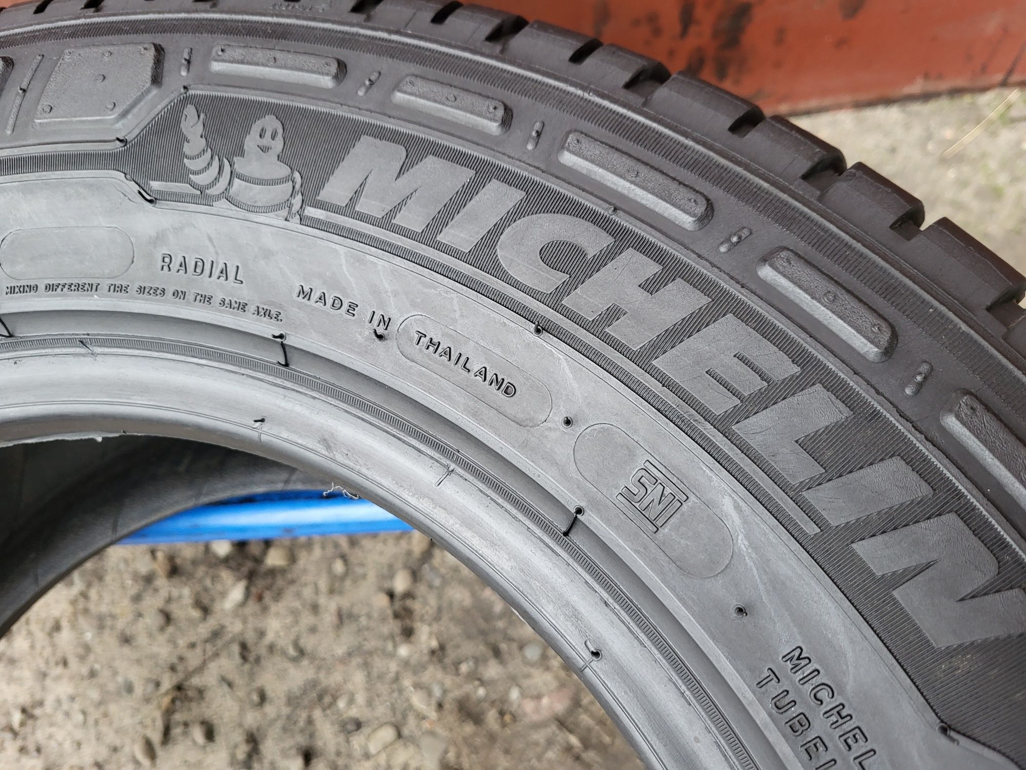 235/65/16C R16C Michelin AGILIS 3 2шт ціна за 1шт літо шини