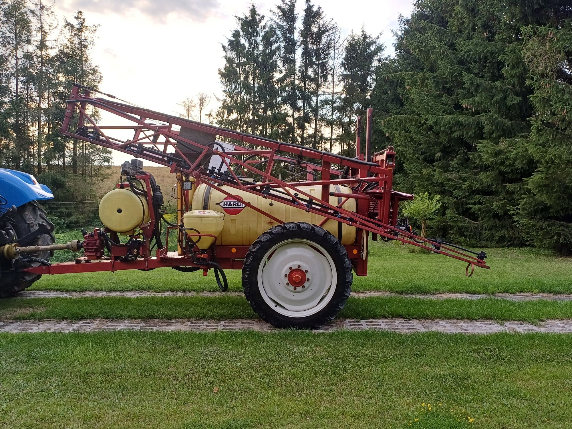 Opryskiwacz Hardi TR 2000