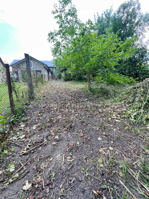 Продається будинок у центрі села Чернилява