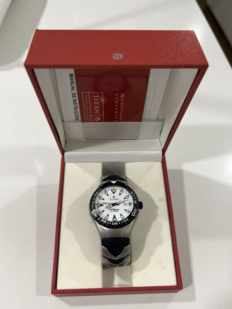 Relógio TITAN FasTrack 100m