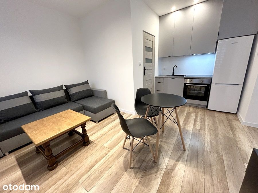 Kawalerka/poREMONCIE/UMEBLOWANA/ZmiejscemP. Centru