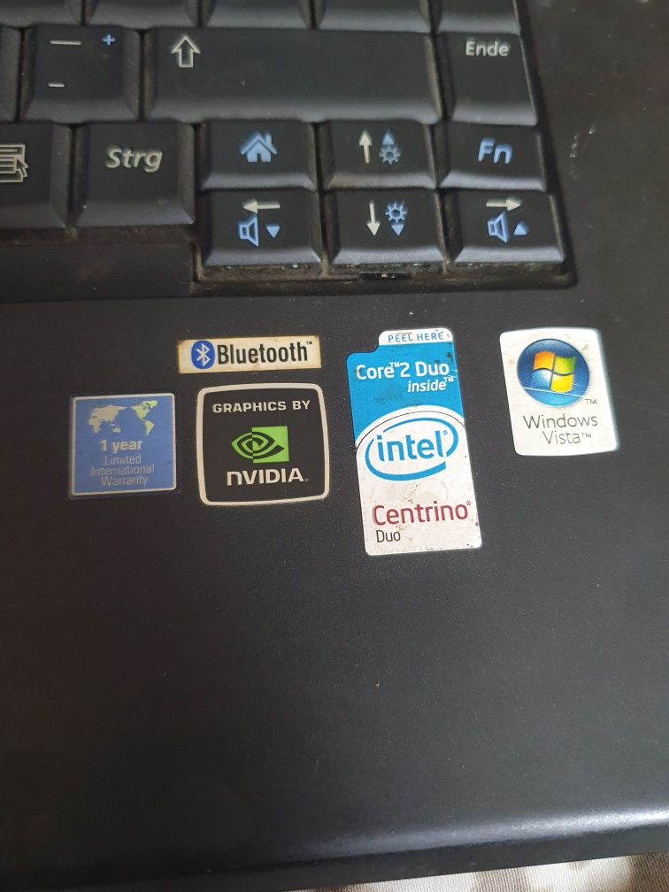 Laptopy na części sztuk 3 I pół