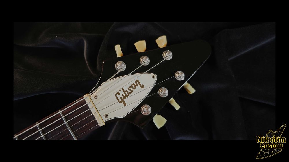 Gitara Gibson Fying V