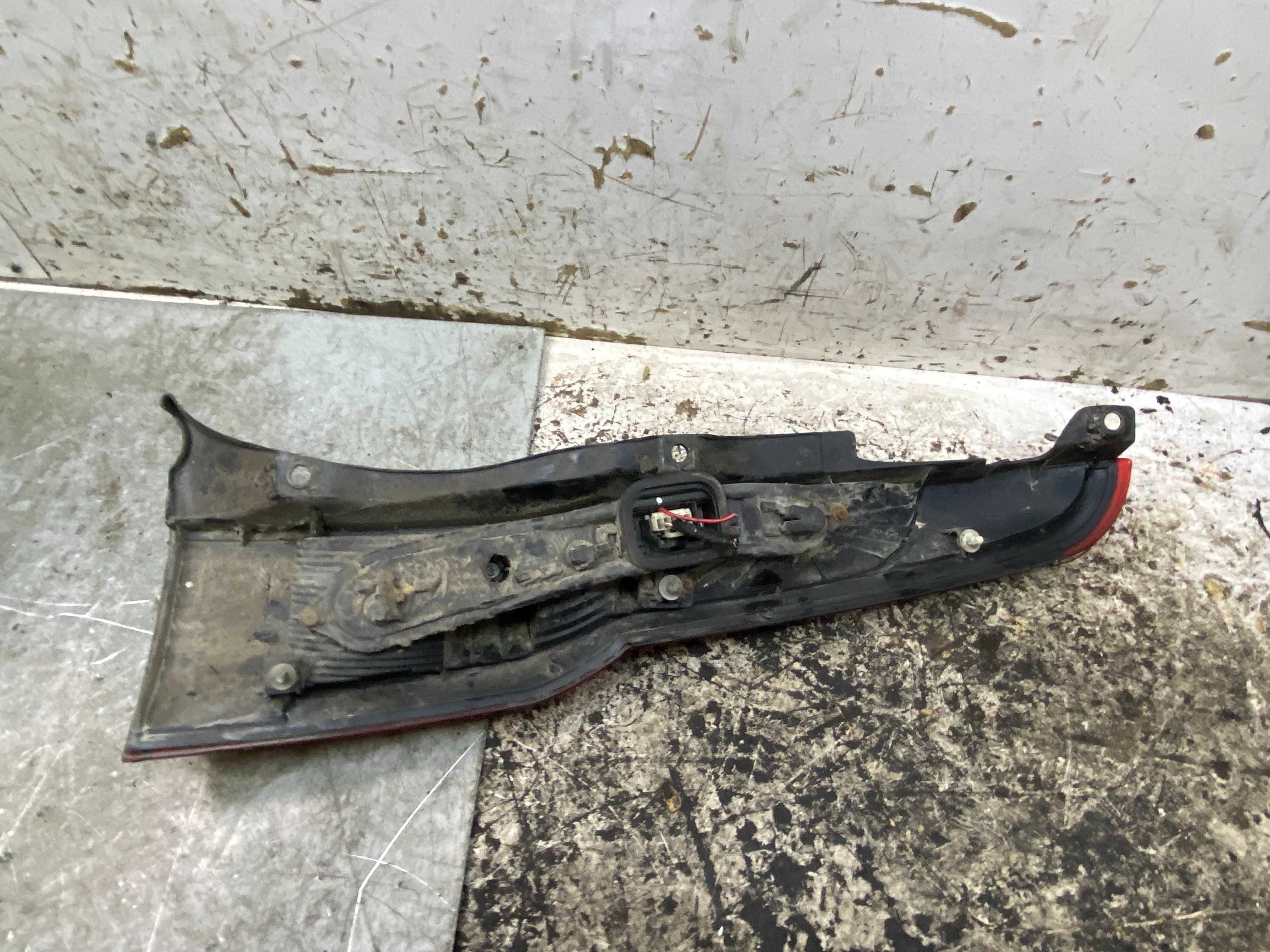 Fiat Panda II Lampa Lewa Tylna Lewy Tył LT