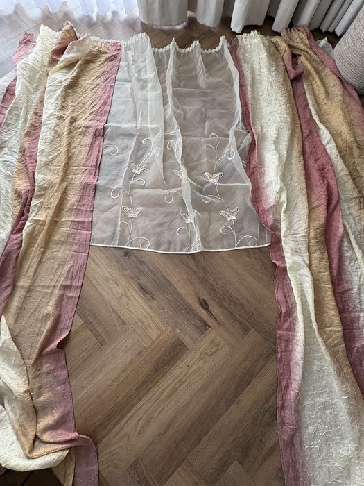 Zestaw do pokoju dziewczynki – zasłony i firanki, beżowo-różowo-złote