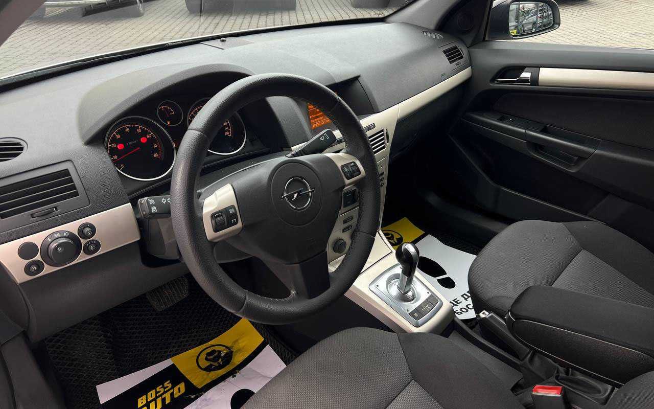 Opel Astra 2007 року