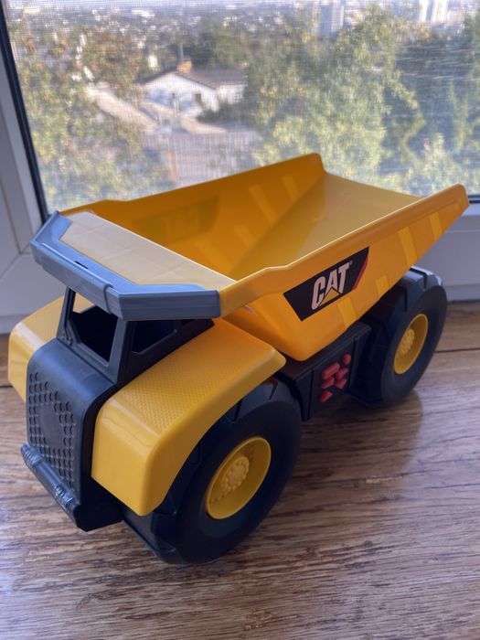 Машинка самосвал Cat