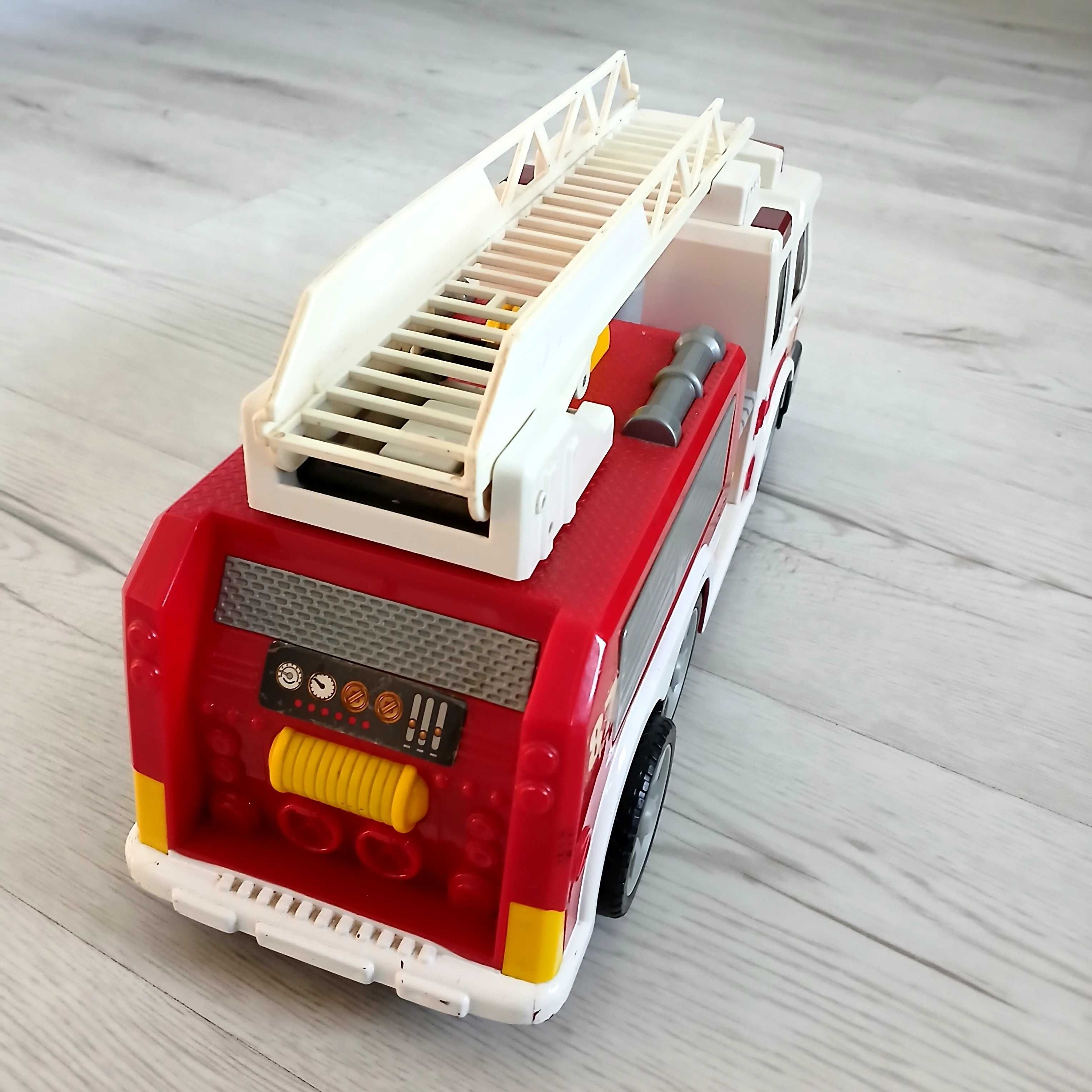 Pojazd straży pożarnej Dickie Toys