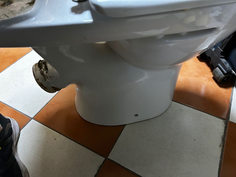 Унітаз (бу туалет для ремонта)