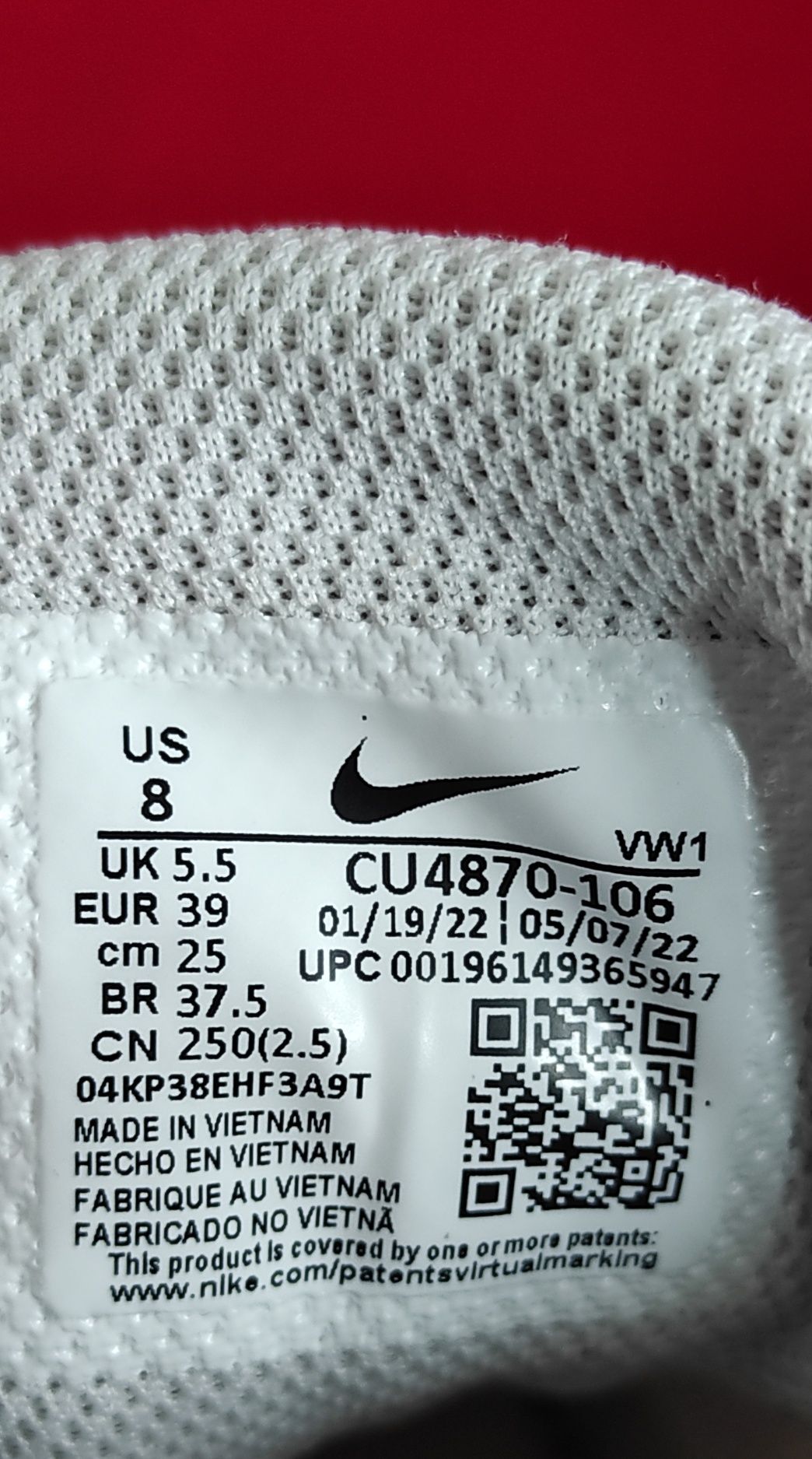 Nike Air Max AP rozmiar 39 (25 cm)