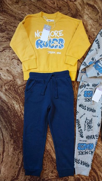 Костюм на флісі 104-110р