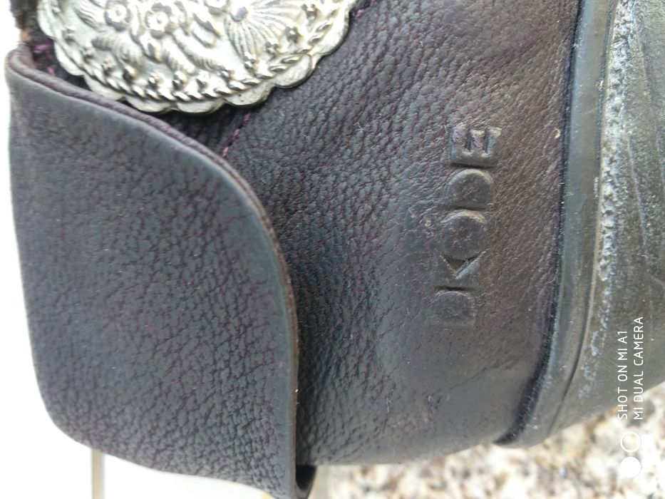 Botins azuis marca Dkode