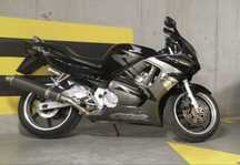 Honda CBR 600 F3 lift