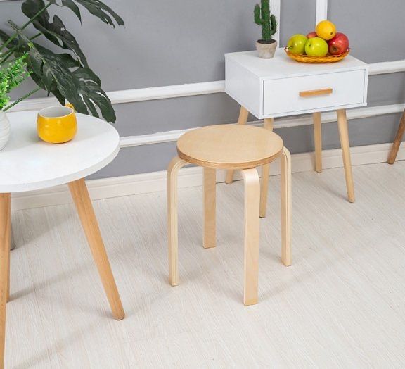 Sprzedam stolek~drewniany taboret