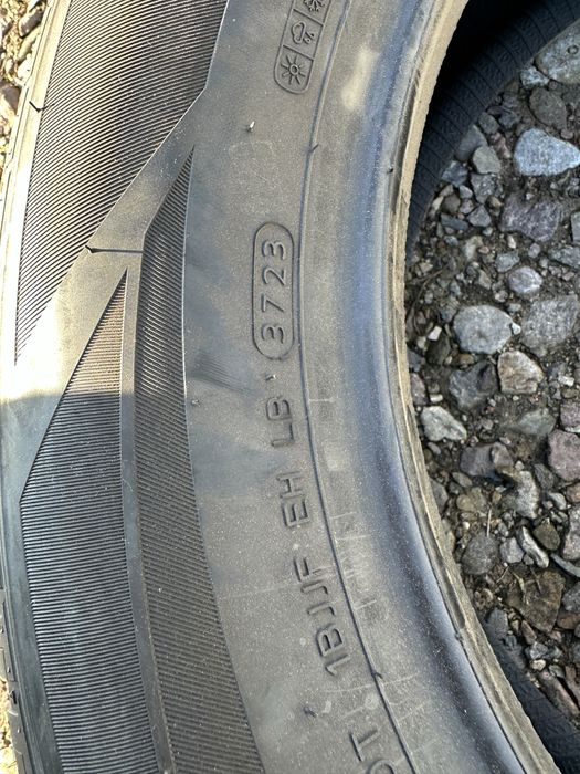 Opona całoroczna  laufenn g fit 4s 225/60 r17