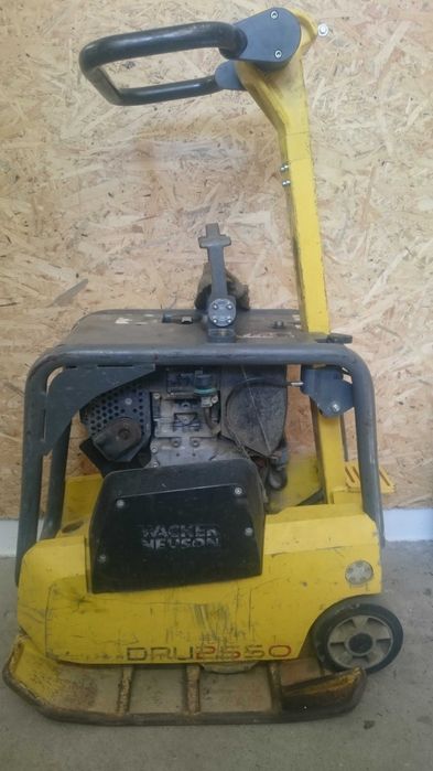 Serwis, naprawa i wypożyczalnia zagęszczarek