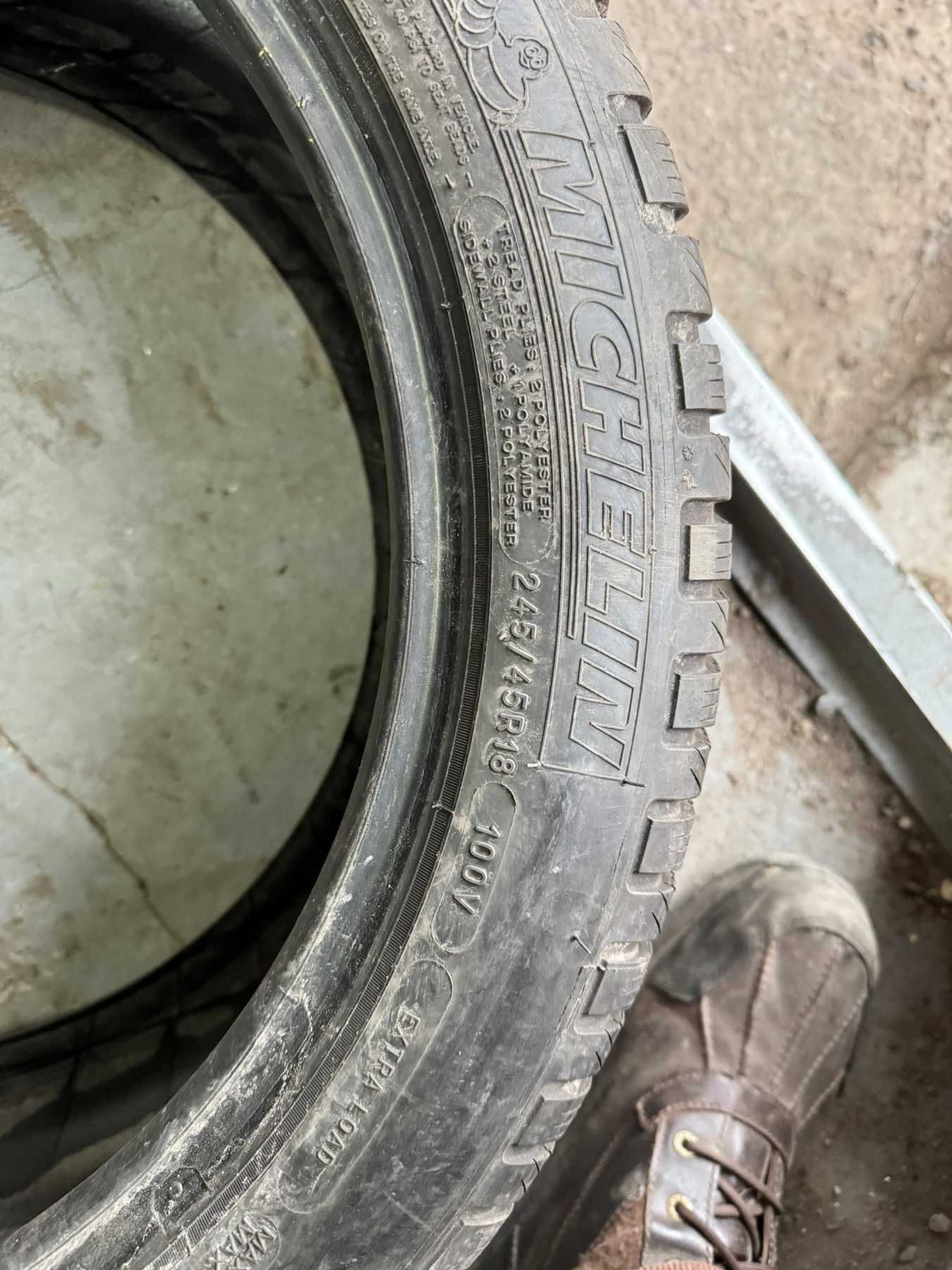 245 45 18 Michelin Pilot Alpin РА4 шини вживані зима