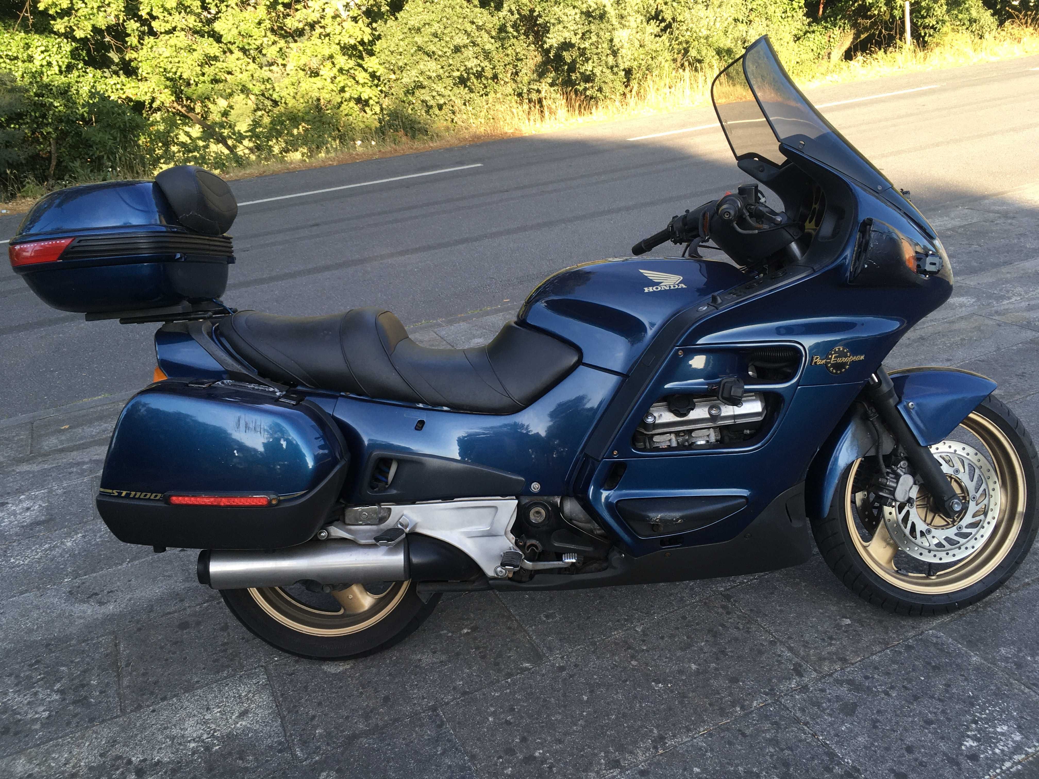 Honda Pan European 99