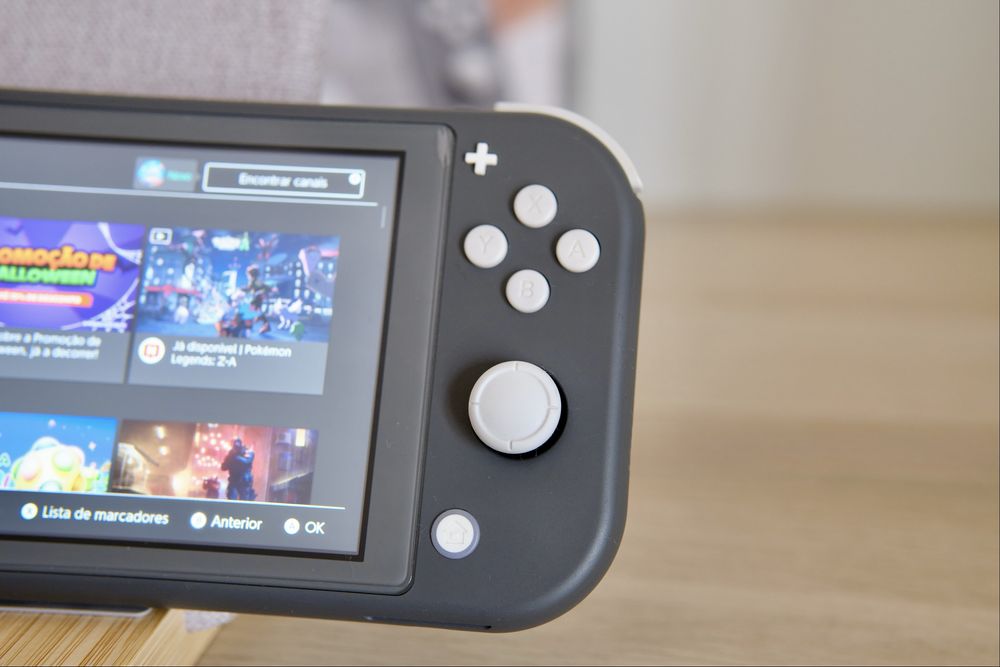 Nintendo Switch Lite