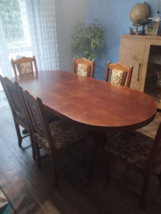 Stol plus 6 krzeseł