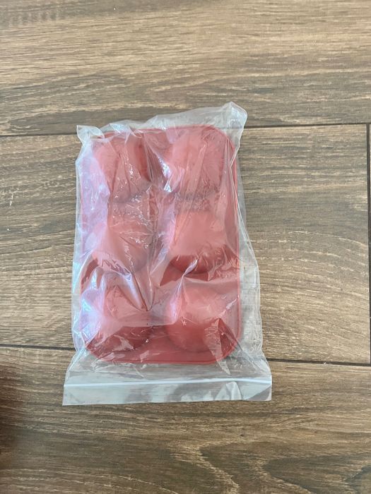 Dwie foremki na monoporcje