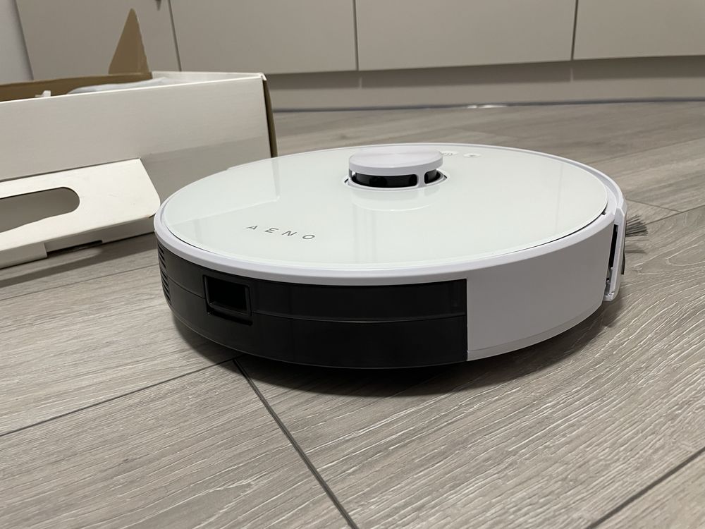 Робот-пилосос миючий AENO RC2S