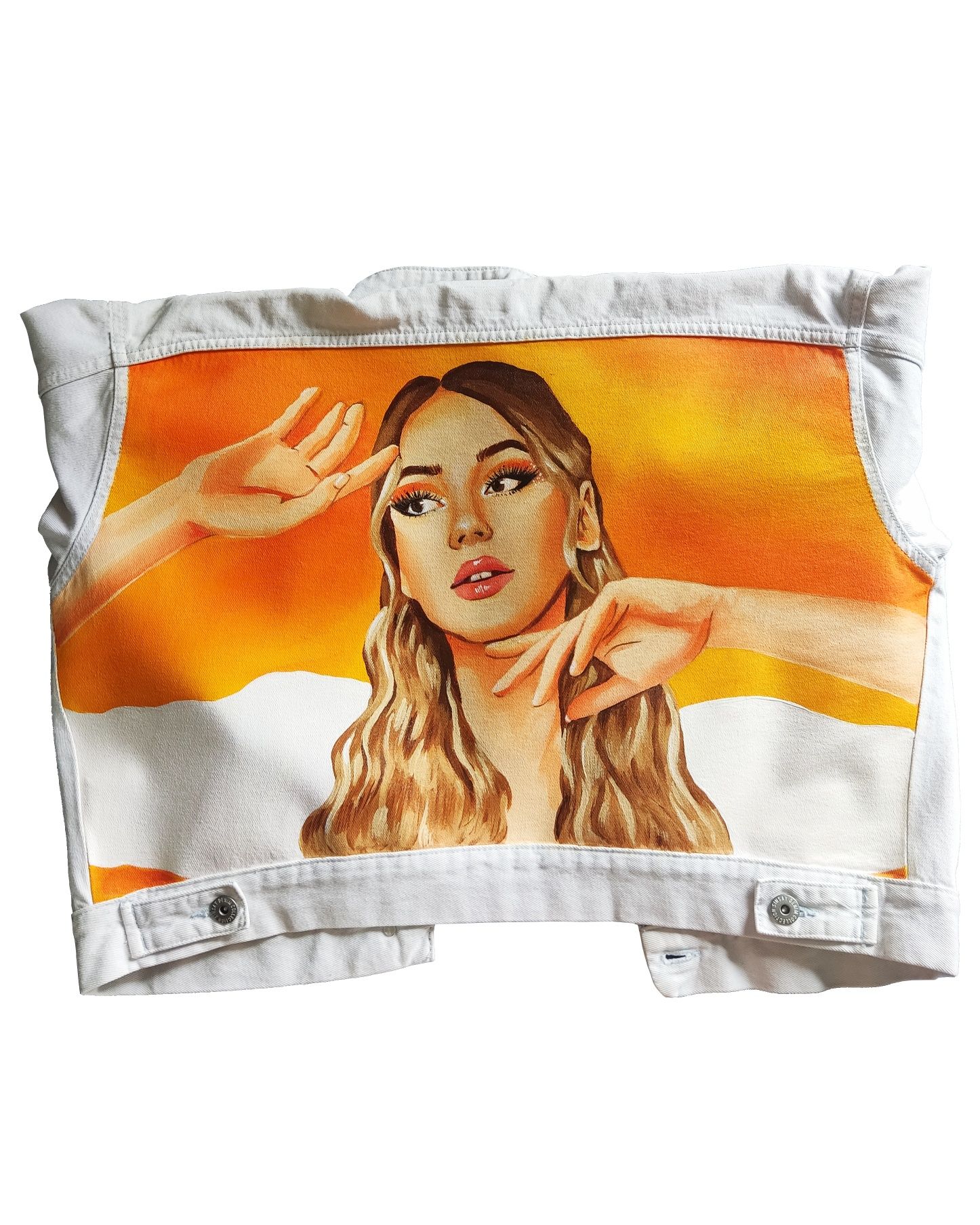 Custom Kurtka Jeansowa Julia Żugaj